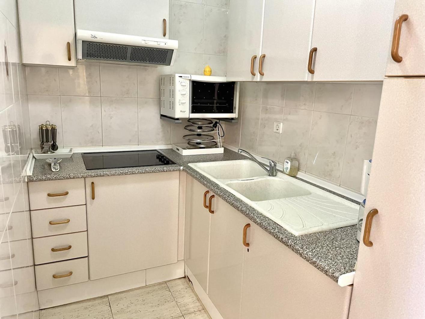 33Apartamento Soleado De Dos Habitaciones Empuriabrava Dış mekan fotoğraf